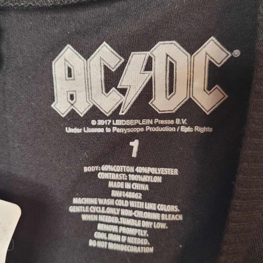 Torrid AC/DC Black Graphic T-Shirt Dress With Lace Hem Sz 1X NWT - Picture 5 of 5